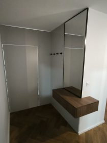 AM_hodnik1_P